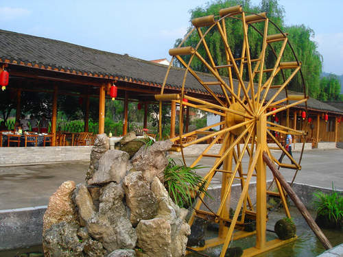 B線：張家界、天子山、寶峰湖（黃龍洞）休閑三日游